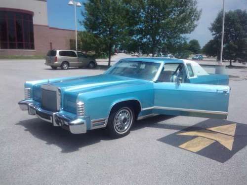 Lincoln continental 2 doors coupe