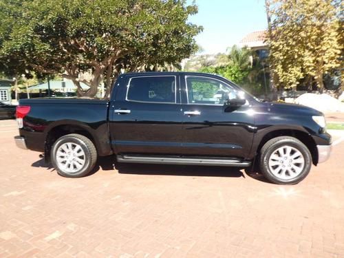 2010 toyota tundra platinum edition / one owner /loaded