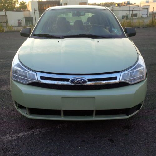 2010 ford focus s salvage title automatic runs good