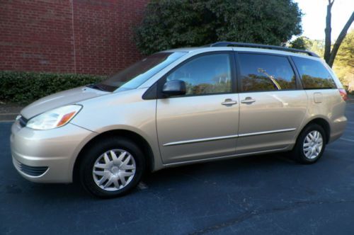 2004 toyota sienna le georgia owned 3rd row stow &amp; go seats rear ent no reserve