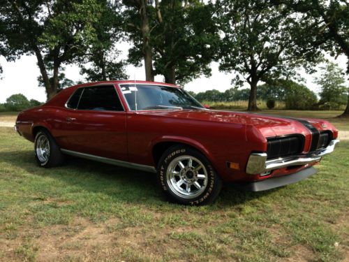 Mercury cougar xr7 351w 4 speed hurst manual. fast and strong!