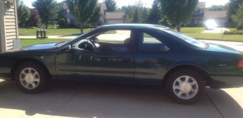 1994 ford thunderbird lx coupe 2-door 3.8l  61,000 miles, green