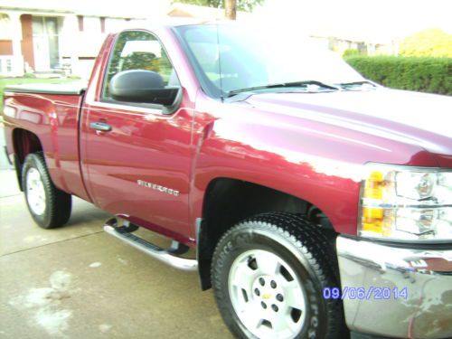 Save big time 2103 chevy silverado ls &amp; xtra.wheels!! only 10,900 miles!!
