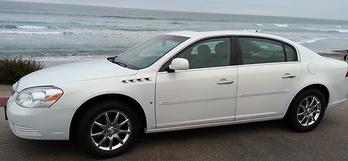 17,500 miles beautiful pearl white, grandpa owned 07 buick lucerne northstar gem