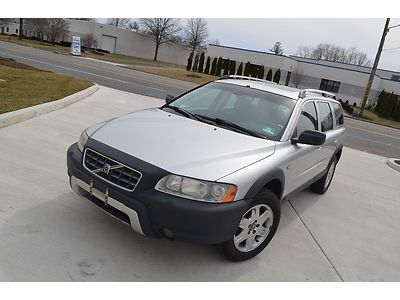 2005 volvo xc 2.5  turbo awd clean carfax all service records , carfax on file