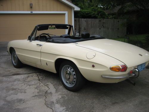 1969 alfa romeo 1750 duetto spider - excellent example of a collectible classic