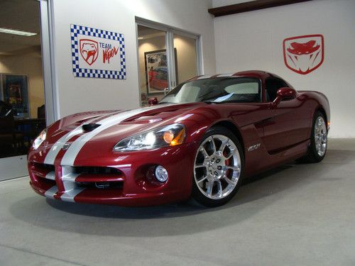 2008 dodge viper srt-10 coupe, 600 hp,  1 owner, loaded and perfect!
