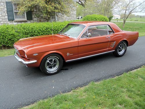1966 mustang luxury coupe