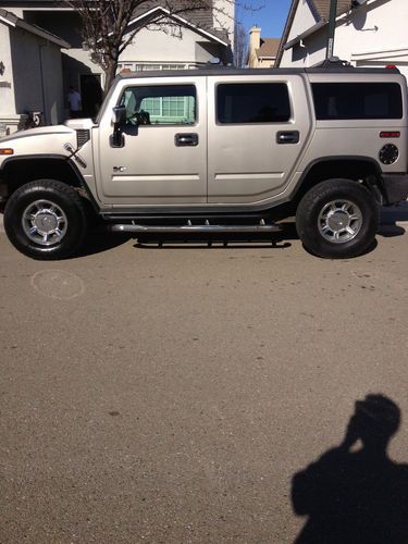 Hummer h2 2003 metallic pewter added chrome, clean. no reserve