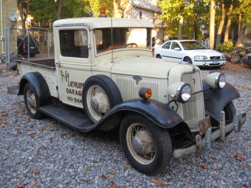 1934 ford pickup out of 50+years storage, completely original garage r/c truck
