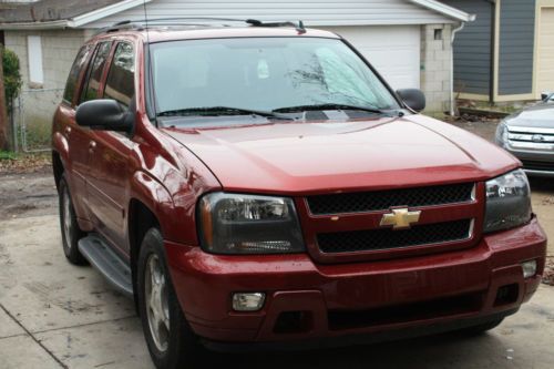 2006 trailblazer lt in very good condition low mi. loaded 4x4 no issues.