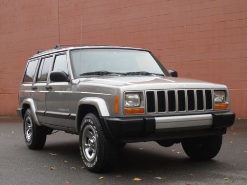 2001 jeep cherokee sport! 4x4!  no reserve! just serviced! free carfax! clean!