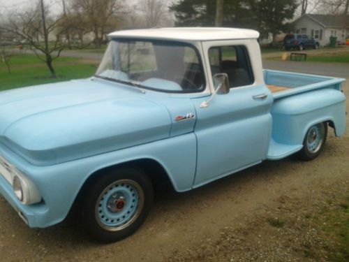 1962 chevy c10 pick up restomod 4.6 with overdrive