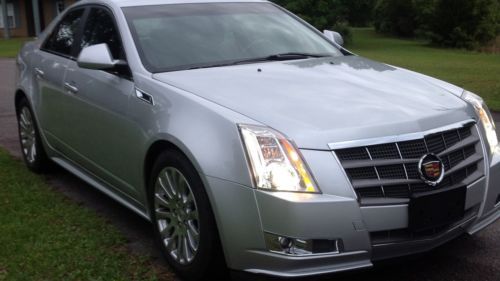 2011 cadillac cts premium - loaded.  title in hand