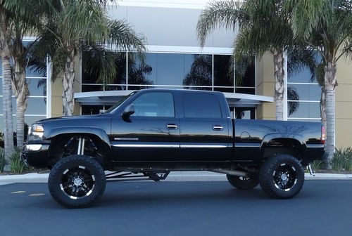2006 gmc sierra, 2500hd, cst lift, beautiful truck, immaculate condition!!!