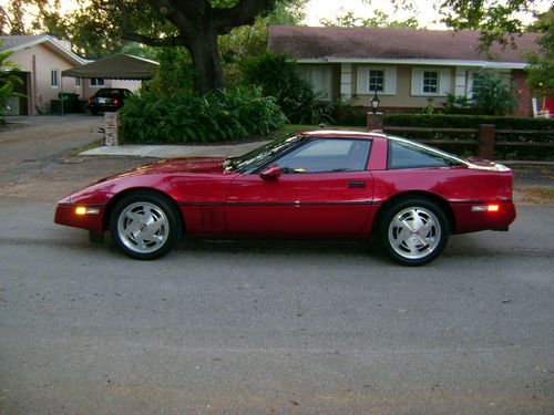 1989 corvette- 1 of 226 built- dark red / saddle- 6 spd. / z51 - 39000mi - mint