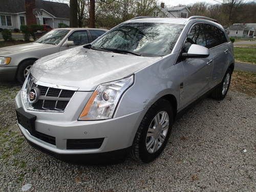 2012 cadillac srx, non salvage, clear title, water damaged, drive home.