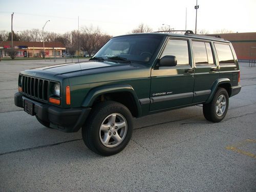 2000 jeep cherokee sport  6 cylinder / 4.0l  4dr suv !