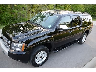 2008 z71 suburban  sunroof clean carfax dvd 2-tone leather wholesale priced