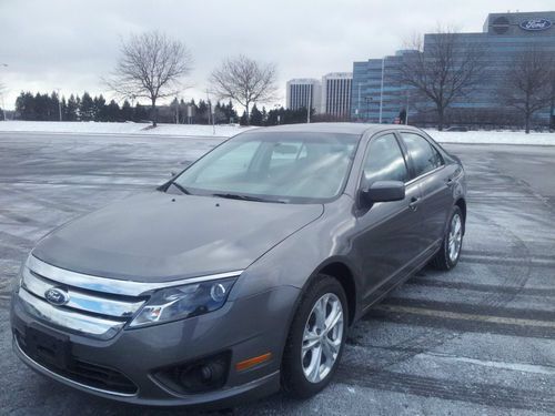 2012 ford fusion se v6 low low miles 7950