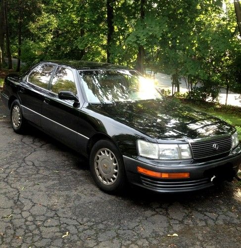 1992 lexus ls400 black, runs great! cold a/c