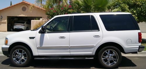 2001 ford expedition xlt sport utility 4-door 4.6l white