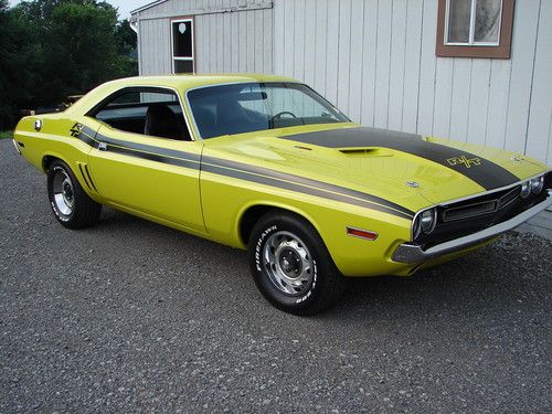 1971 dodge challenger r/t 440 curious yellow real r/t restored !!!