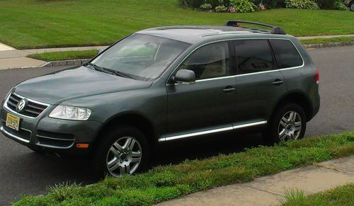 Vw touareg '04 v8 (must see condition)!