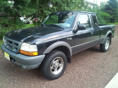 1998 ford ranger xlt super cab 6' bed 4x4 auto 4.0 6 cyl.
