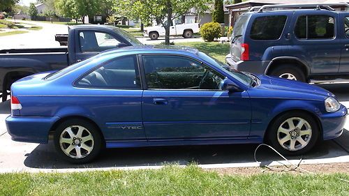 1999 honda civic si coupe 2-door 1.6l
