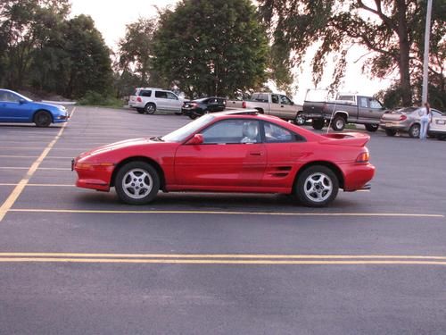 Toyota : mr2 base coupe 2-door sports car