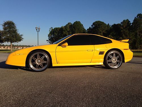 1986 fiero gt yellow pearl paint 19&#034; rims $12,000 invested