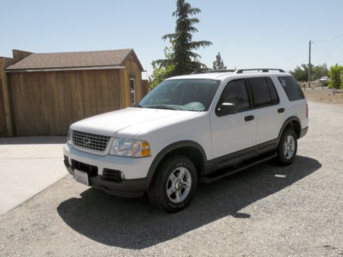 2003 ford explorer  trac 4wd 4dr 5 speed  96100 miles  adjustable pedals!!
