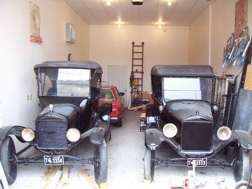 1921 1926 ford model t 2 complete restored both run drive perfectly new paint