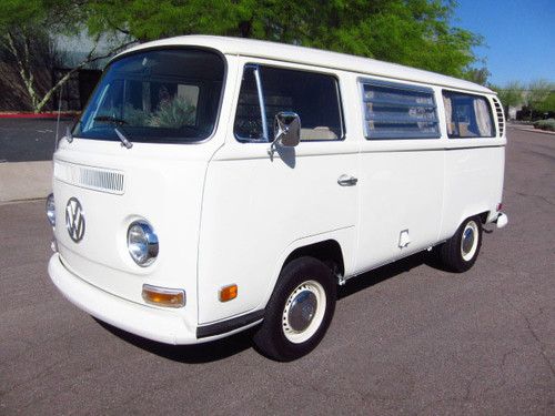 1971 volkswagen type 2 wesfalia camper bus - rust free california van - mint!!
