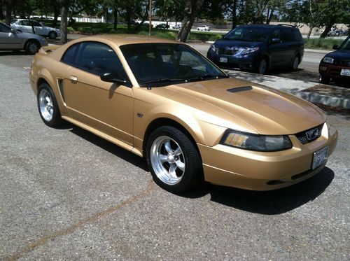 2000 ford mustang gt coupe 2-door 4.6l