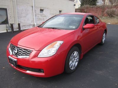 2009 nissan altima 2.5 s coupe, only 14,000 miles, carfax clean, one owner