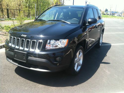 2012 jeep compass limited sport utility 4-door 2.4l loaded!! no reserve must go!