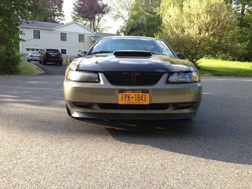 2003 ford mustang gt coupe 2-door 4.6l v8 5 speed manual