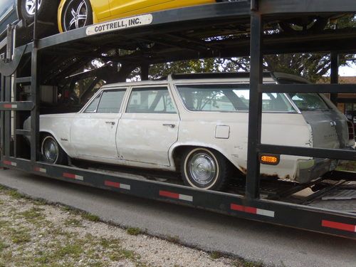 1964 oldsmobile cutlass vista cruiser f-85 station wagon-runs,drives,needs resto