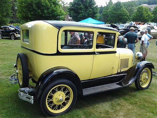 1929 model a ford 2 dr sedan