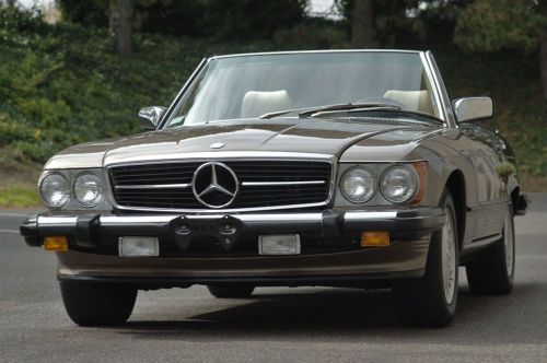 - like new '89 560sl w 28k original miles - incredible example - books &amp; records