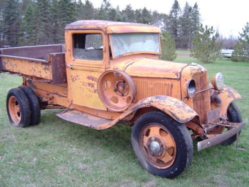 1934 ford gravel truck !