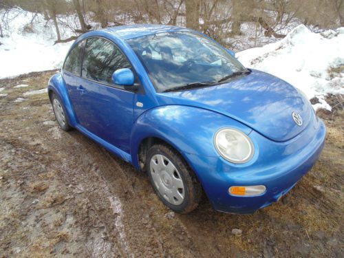 2000 volkswagen beetle gls hatchback 2-door 2.0l