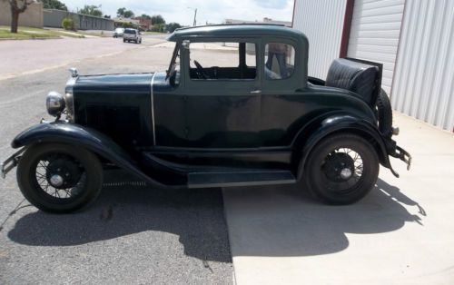 Model a ford 5 window coupe, green with rumble seat