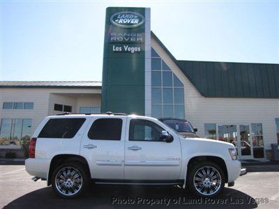 2008 tahoe ltz white diamond loaded with navigation and rear dvd video system