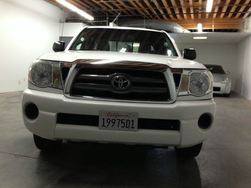 2010 toyota tacoma base extended cab pickup 4-door 2.7l