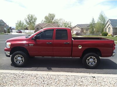Hemi v8 sunroof low miles 6-speed clean 4x4 lift wheels tires red infinity sound