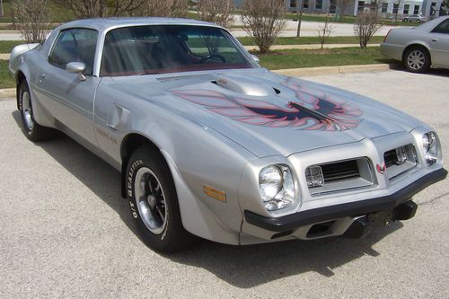 1975 pontiac trans am sterling silver deluxe int. loaded with options #'s match
