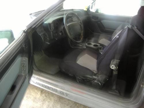 1991 ford mustang gt convertible 2-door 5.0l